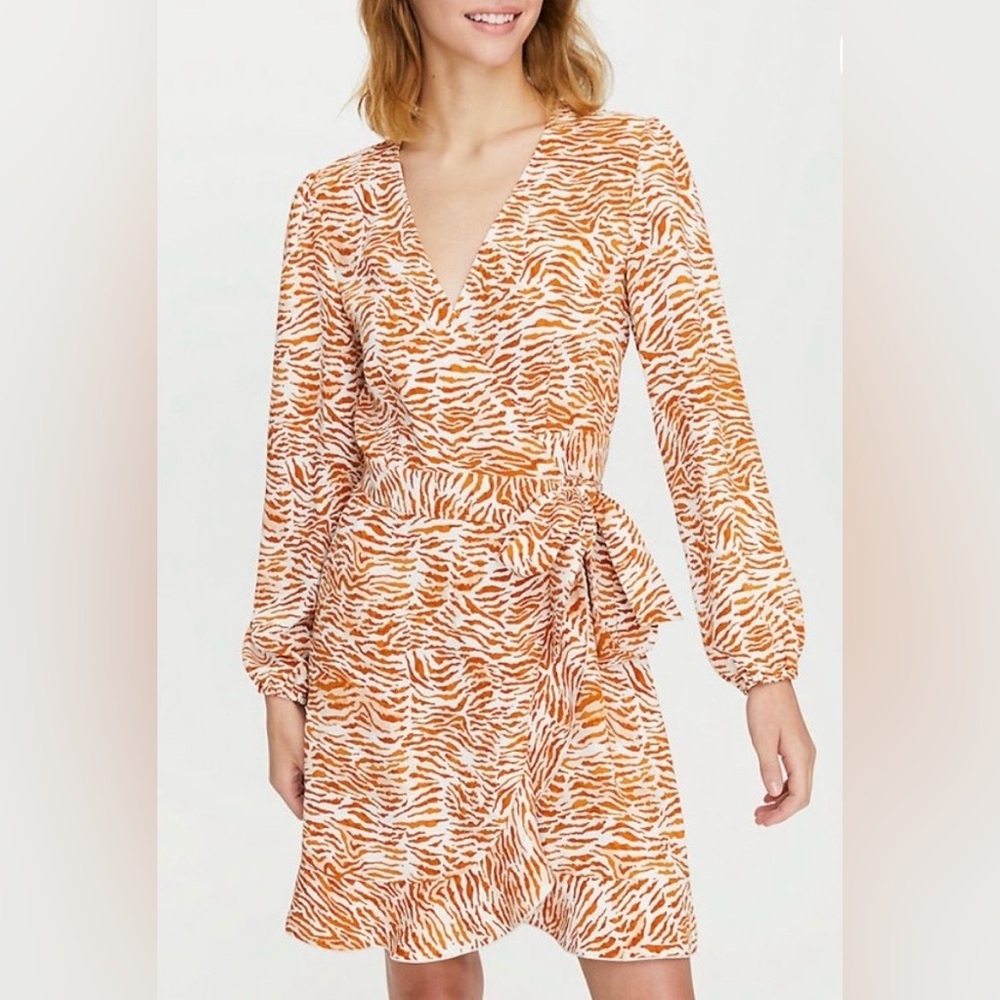 Aritzia Little Moon Julep wrap dress in Zebra Print